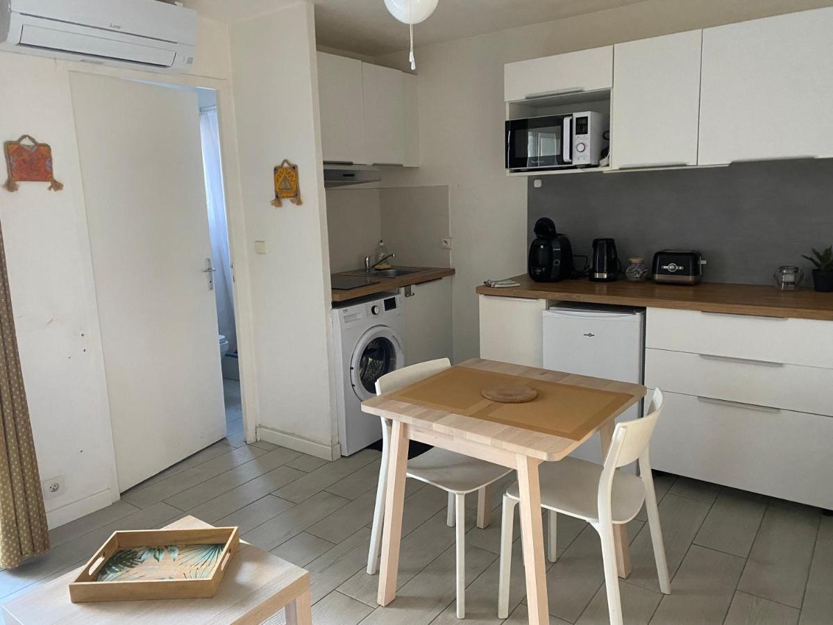 Studio A 20M De La Plage 팔라바 레 플로 외부 사진